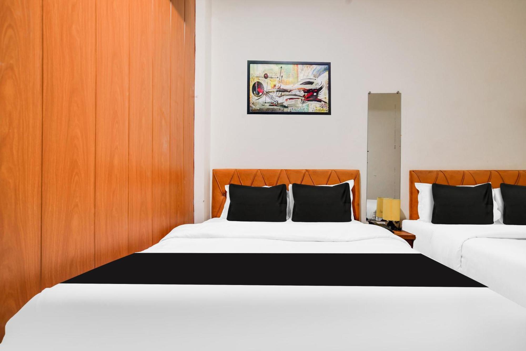 Hotel O Ujjain Near Hari Fatak Kültér fotó
